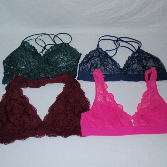 Lot of 4 Lace Bralettes PINK Out From Under Wish Whim Maroon Blue Sz M - Picture 1 of 16